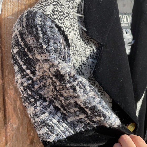 ESCADA NWOT Vintage Tweed, Wool and Cashmere Blazer - Picture 8 of 8